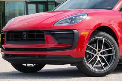 2026 Porsche Macan Base