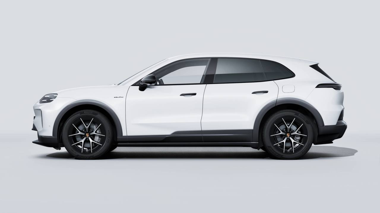2026 Porsche Cayenne Electric Base