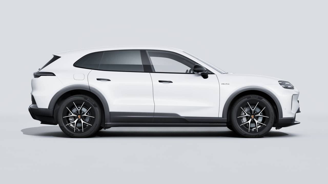 2026 Porsche Cayenne Electric Base