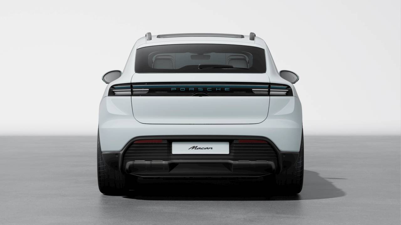 2026 Porsche Macan 4 Electric Base