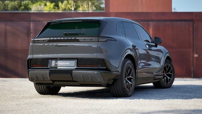 2026 Porsche Cayenne S Electric Base