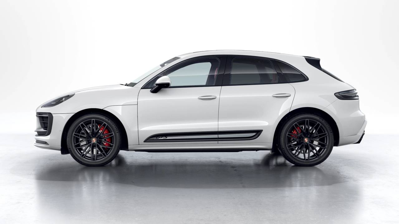 2026 Porsche Macan GTS Base