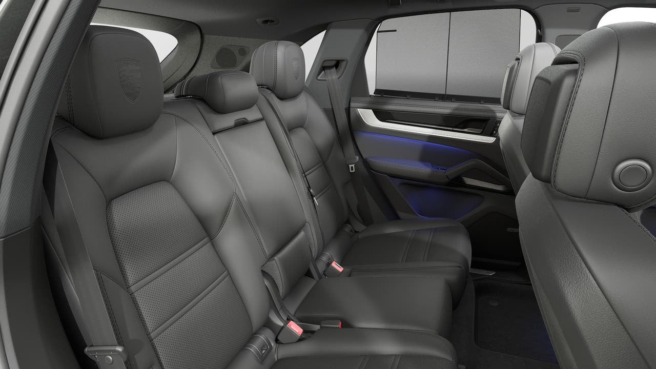 2027 Porsche Cayenne S Base