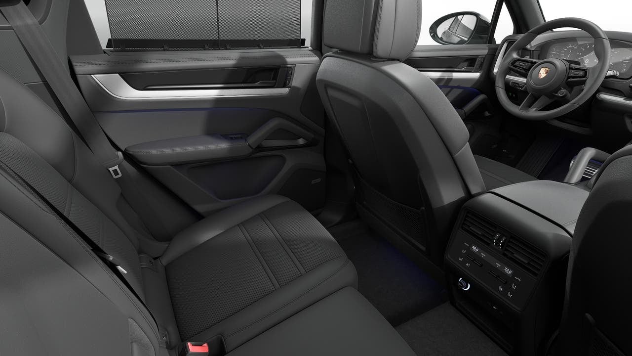 2027 Porsche Cayenne S Base