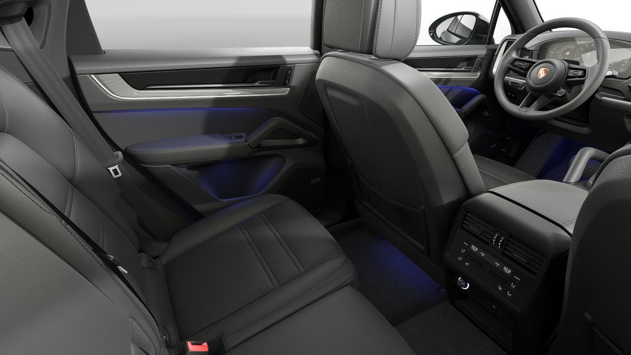 2026 Porsche Cayenne Coupe Base