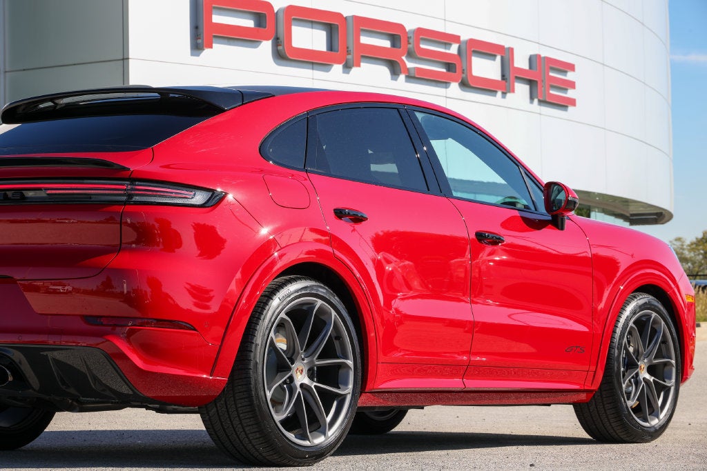 2026 Porsche Cayenne GTS Coupe GTS