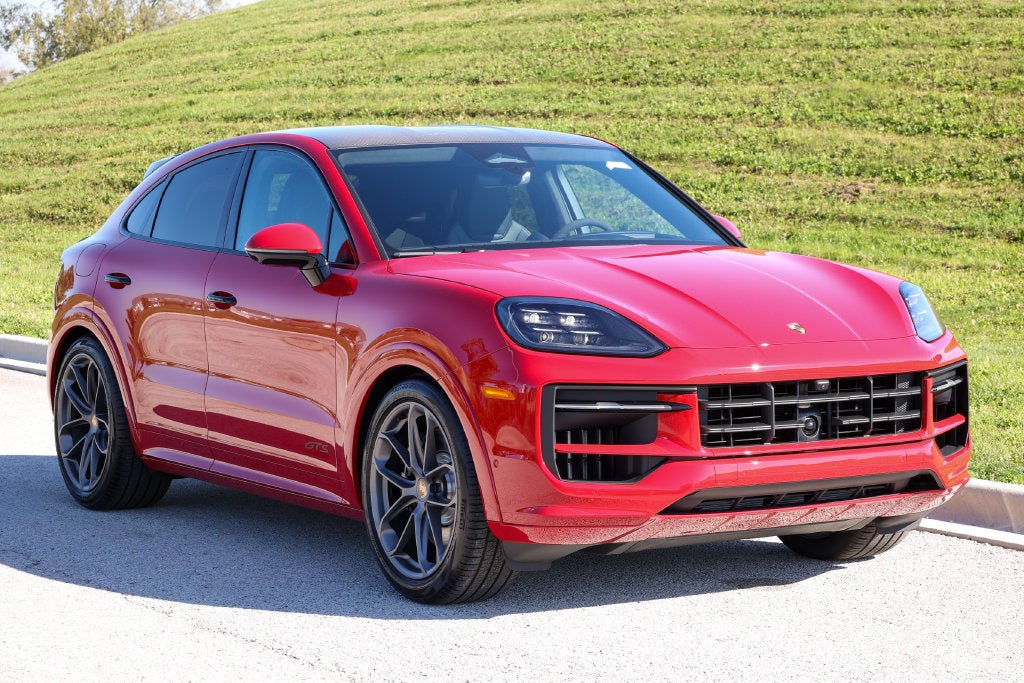 2026 Porsche Cayenne GTS Coupe GTS