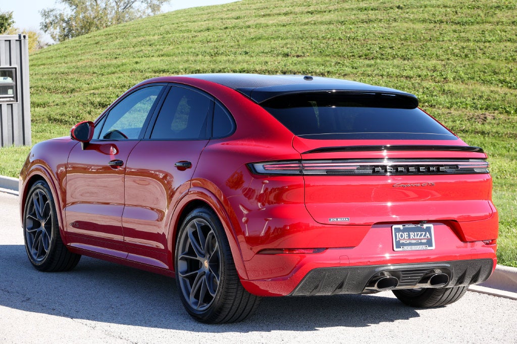 2026 Porsche Cayenne GTS Coupe GTS