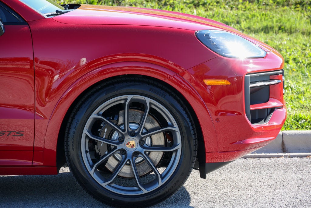 2026 Porsche Cayenne GTS Coupe GTS