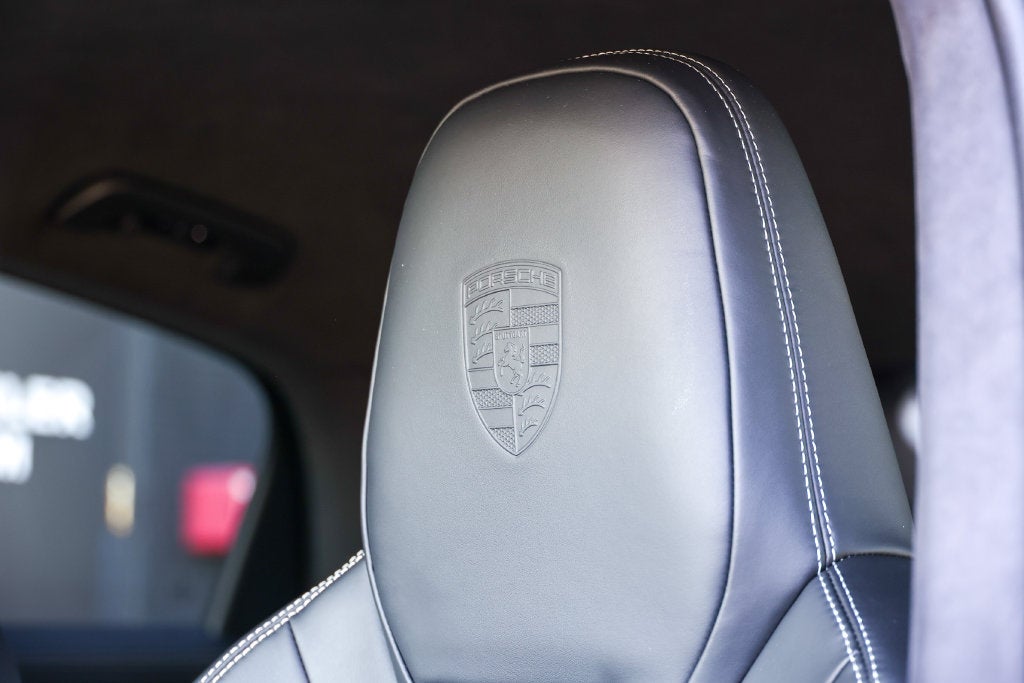 2026 Porsche Cayenne GTS Coupe GTS
