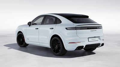 2026 Porsche Cayenne GTS Coupe Base