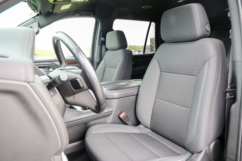 2022 GMC Yukon SLE
