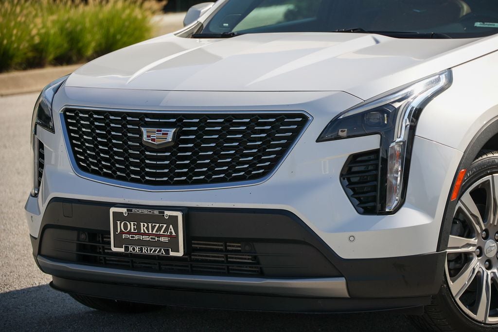 2022 Cadillac XT4 Premium Luxury