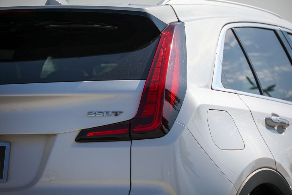 2022 Cadillac XT4 Premium Luxury