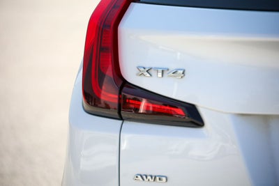 2022 Cadillac XT4 Premium Luxury