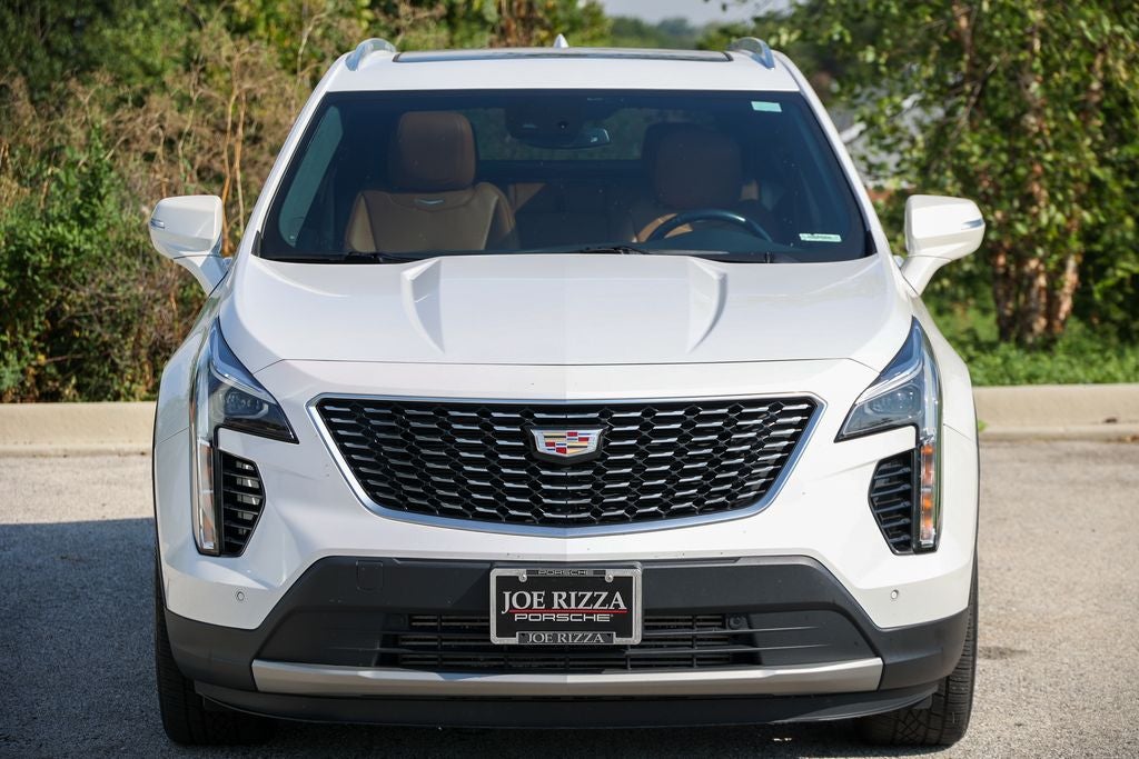 2022 Cadillac XT4 Premium Luxury
