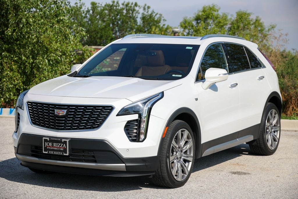 2022 Cadillac XT4 Premium Luxury