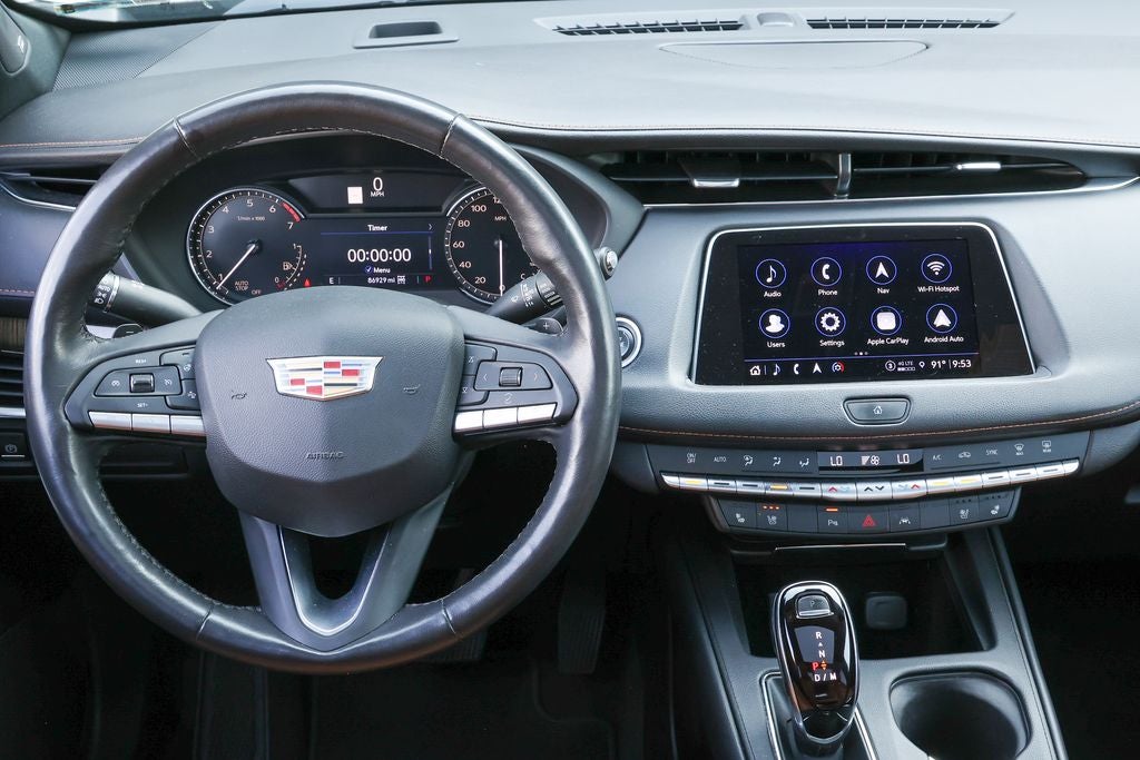 2022 Cadillac XT4 Premium Luxury