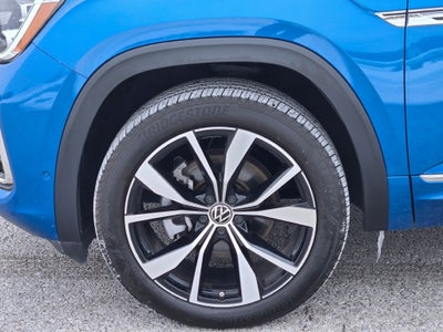2024 Volkswagen Atlas Cross Sport 2.0T SEL Premium R-Line