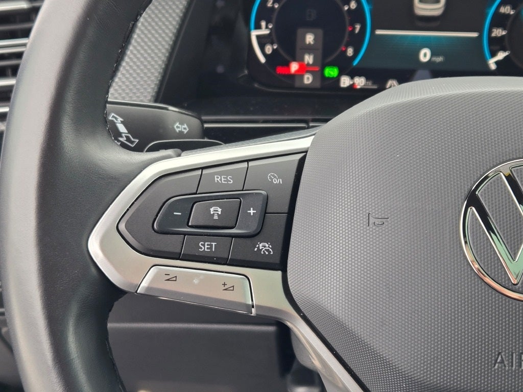 2024 Volkswagen Atlas Cross Sport 2.0T SEL Premium R-Line