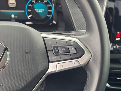 2024 Volkswagen Atlas Cross Sport 2.0T SEL Premium R-Line