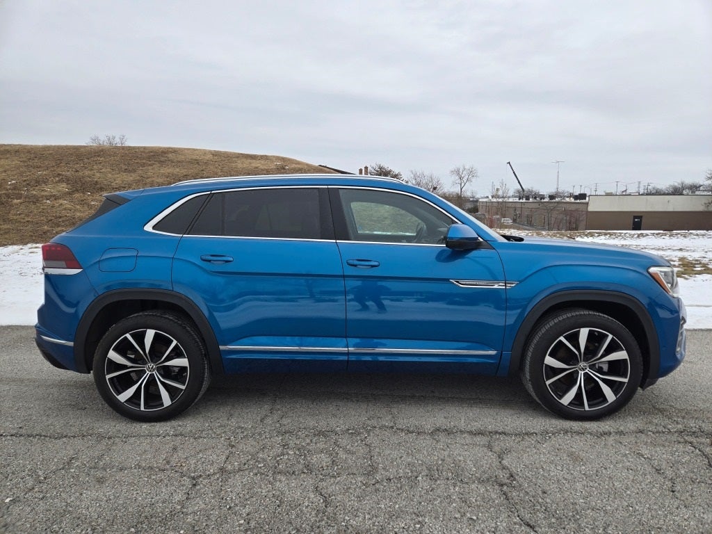 2024 Volkswagen Atlas Cross Sport 2.0T SEL Premium R-Line