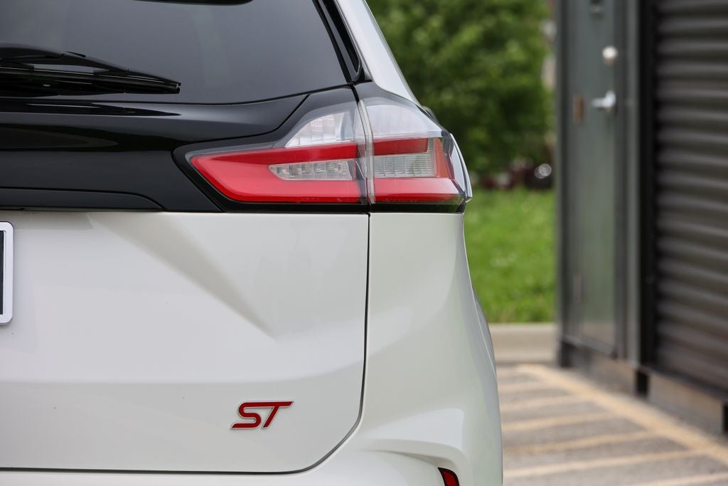 2020 Ford Edge ST
