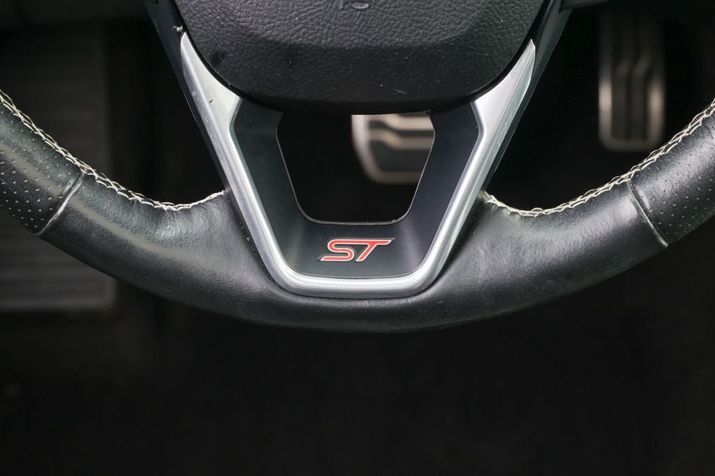 2020 Ford Edge ST