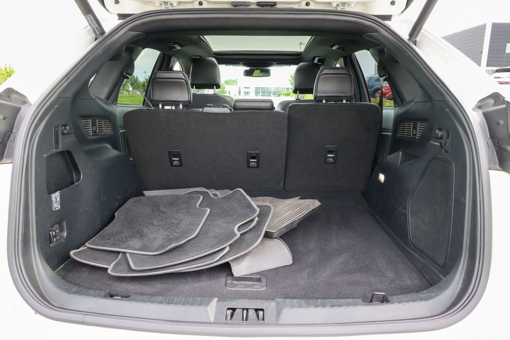 2020 Ford Edge ST