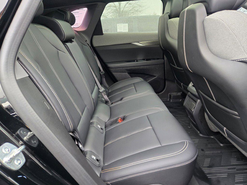 2025 Cadillac OPTIQ Luxury