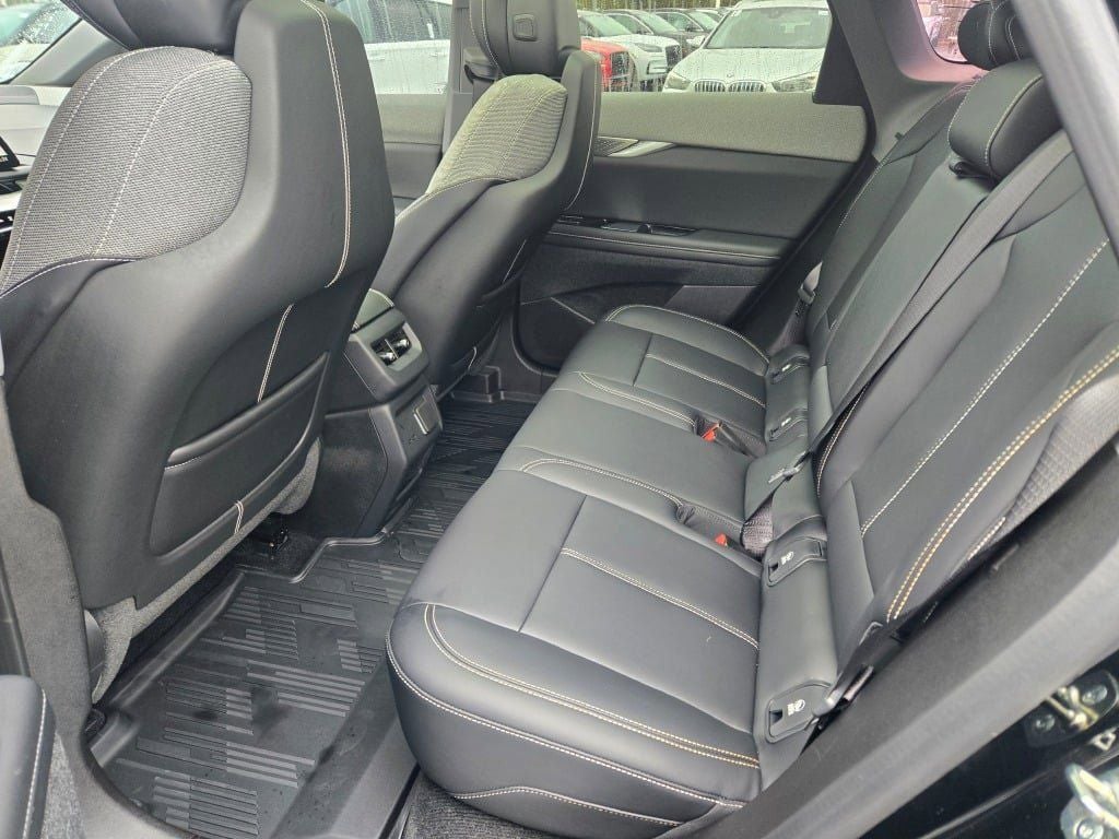 2025 Cadillac OPTIQ Luxury