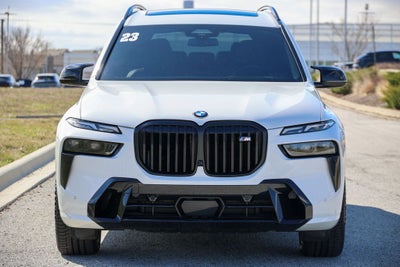2023 BMW X7 M60i