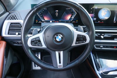 2023 BMW X7 M60i