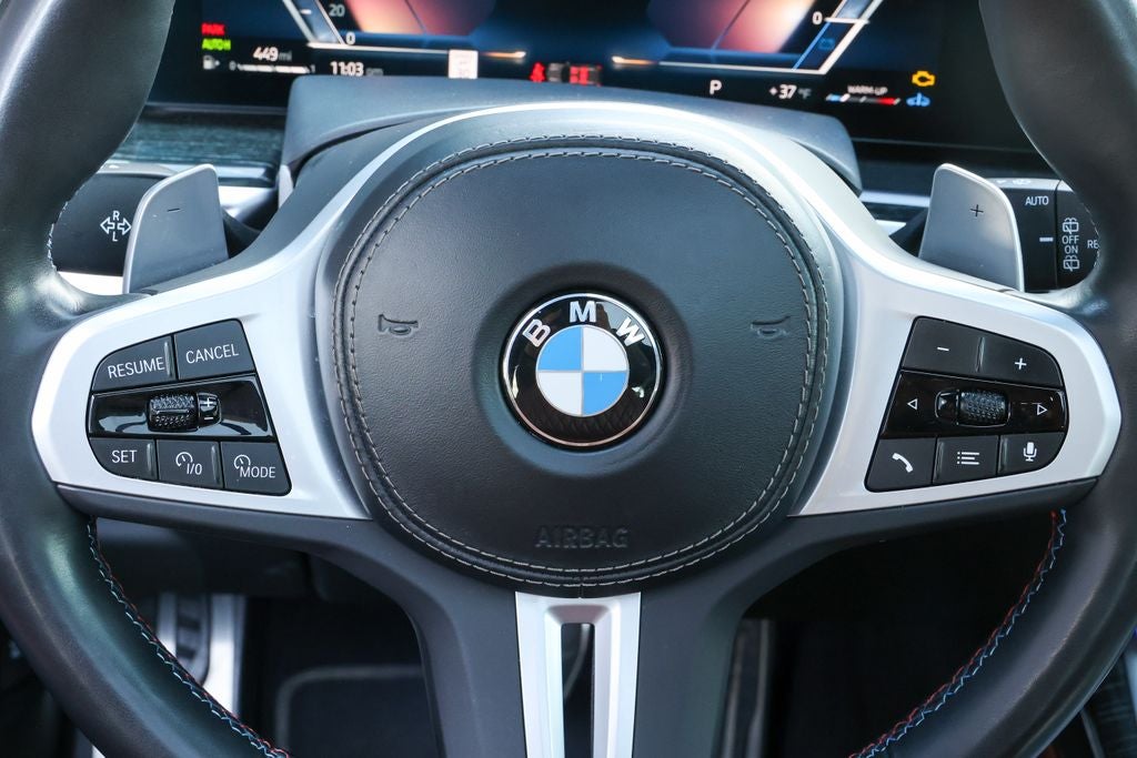 2023 BMW X7 M60i