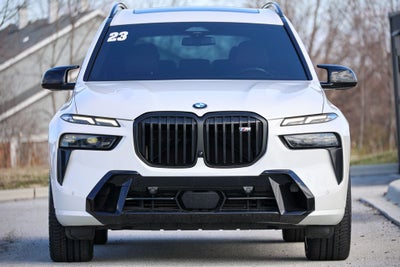 2023 BMW X7 M60i