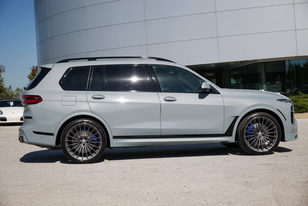 2026 BMW X7 ALPINA XB7