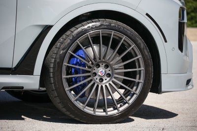2026 BMW X7 ALPINA XB7