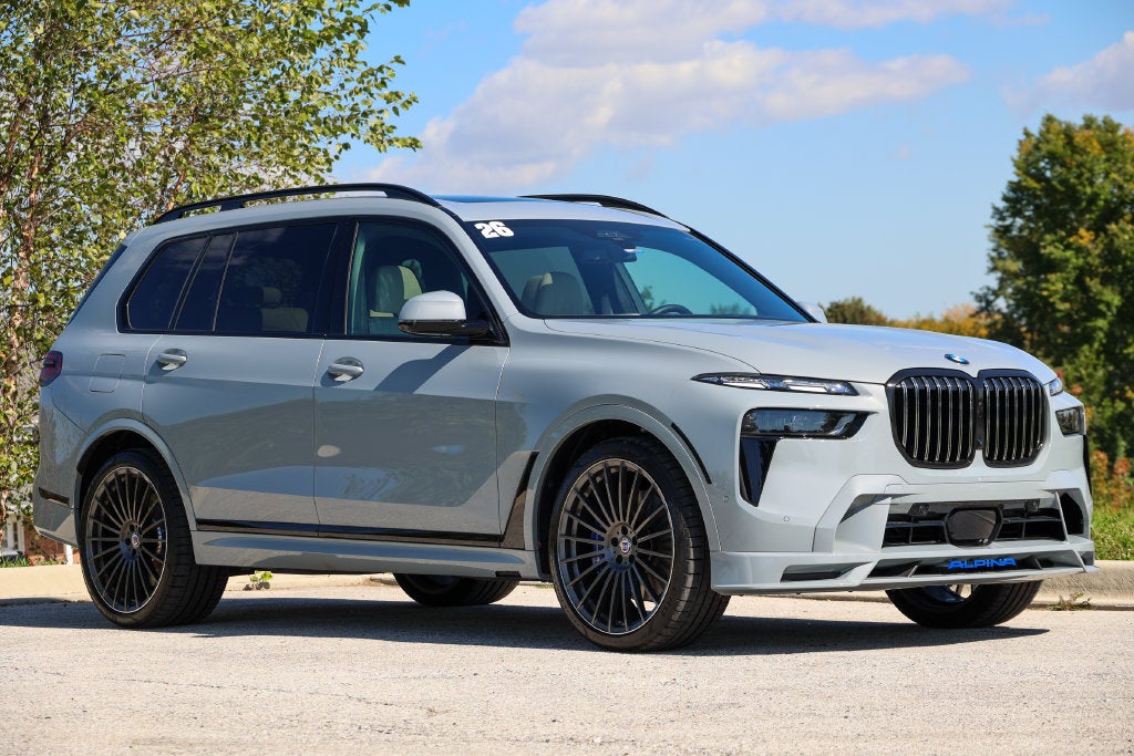 2026 BMW X7 ALPINA XB7