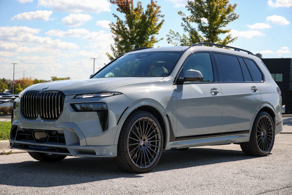 2026 BMW X7 ALPINA XB7