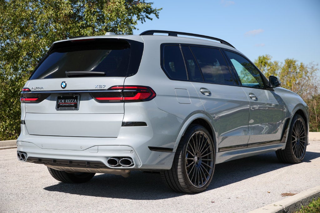 2026 BMW X7 ALPINA XB7