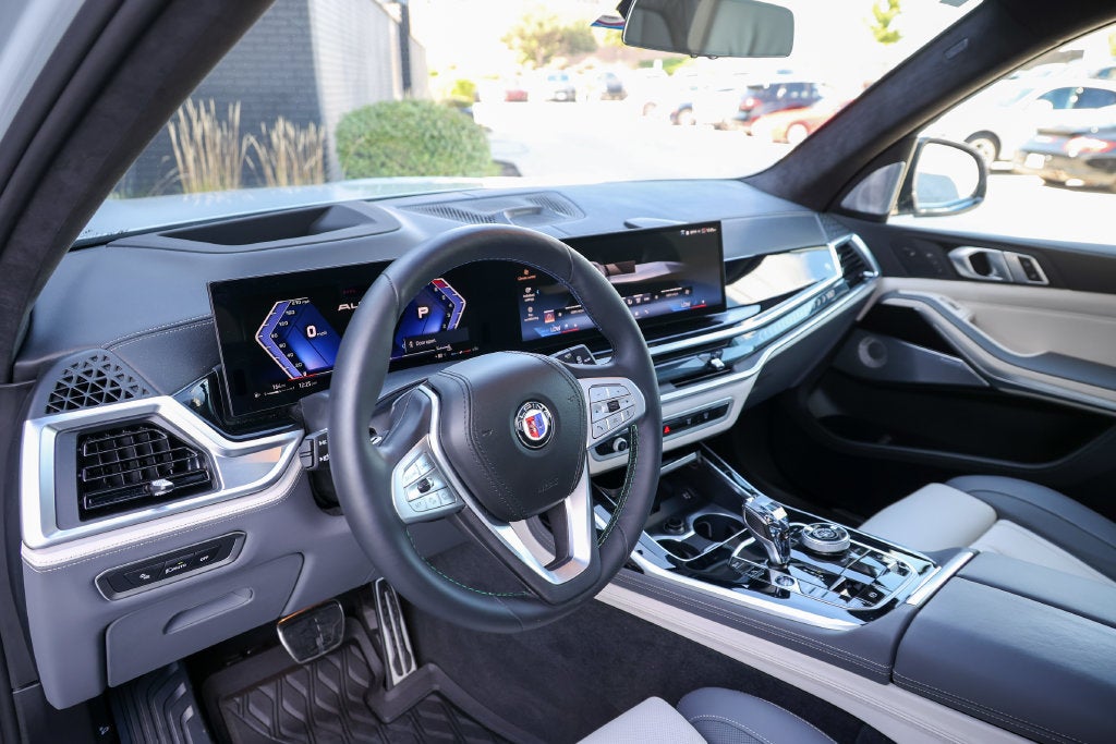 2026 BMW X7 ALPINA XB7
