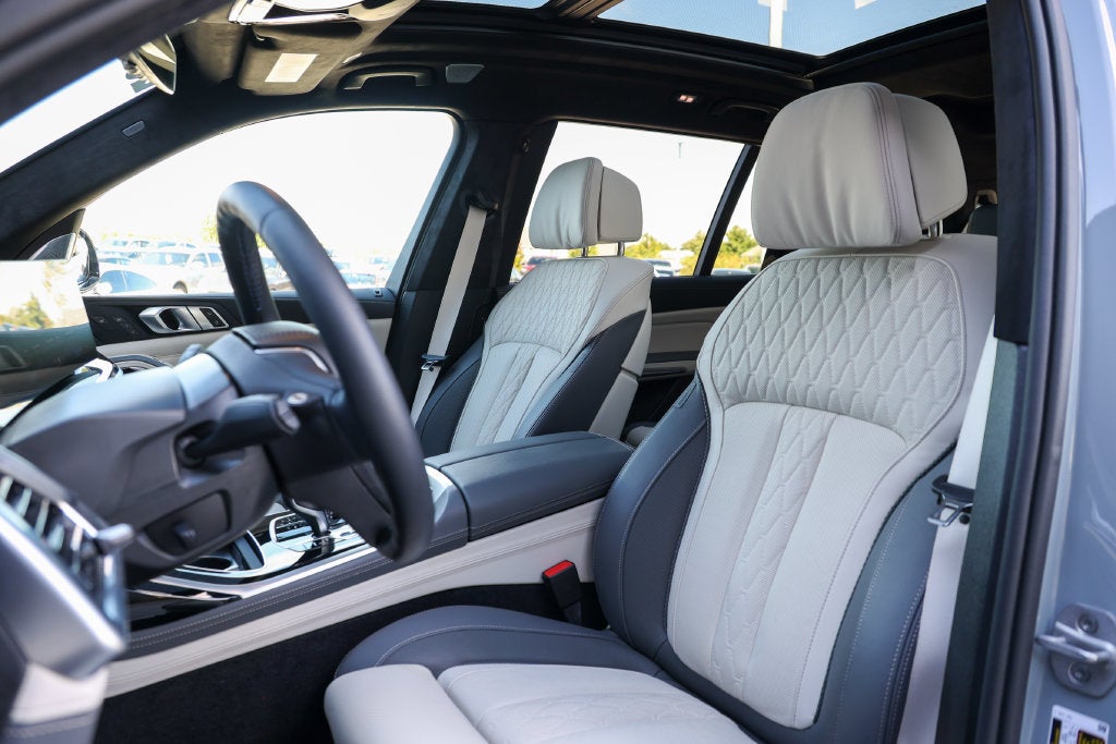 2026 BMW X7 ALPINA XB7
