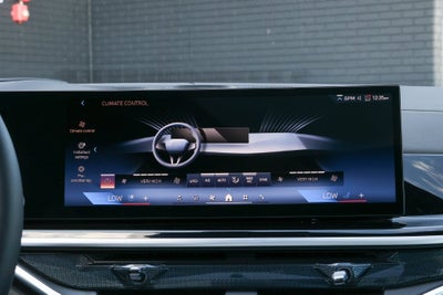 2026 BMW X7 ALPINA XB7