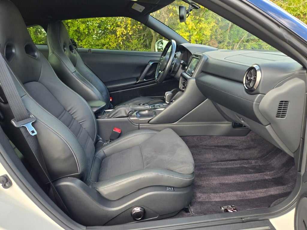 2020 Nissan GT-R Premium