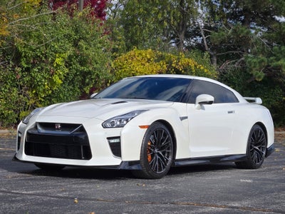 2020 Nissan GT-R Premium