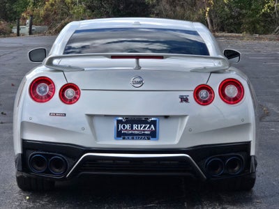 2020 Nissan GT-R Premium