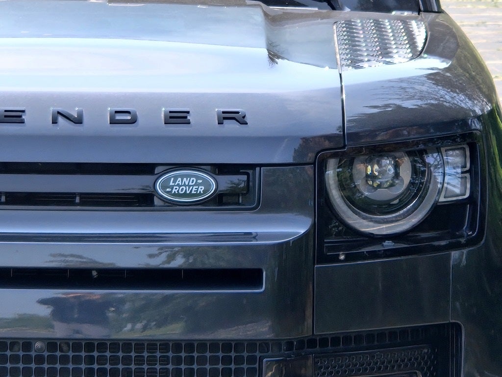 2022 Land Rover Defender 90 Carpathian Edition