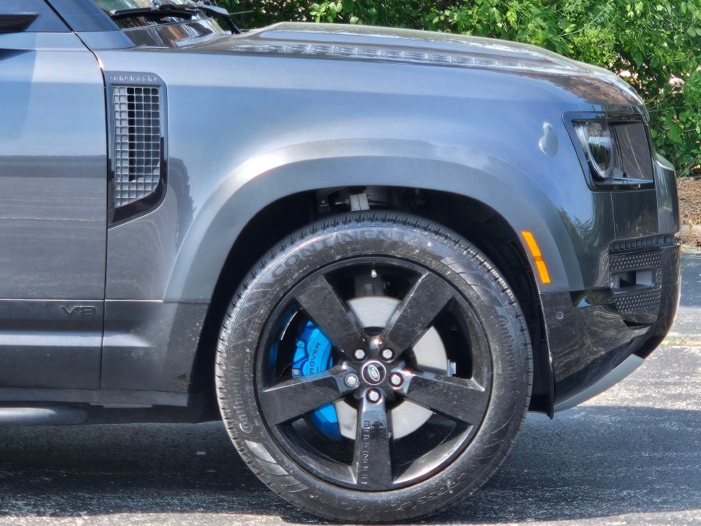 2022 Land Rover Defender 90 Carpathian Edition