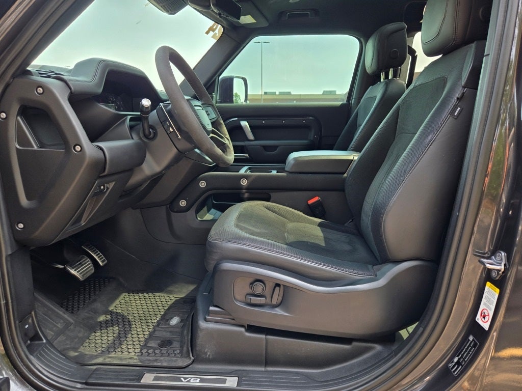 2022 Land Rover Defender 90 Carpathian Edition