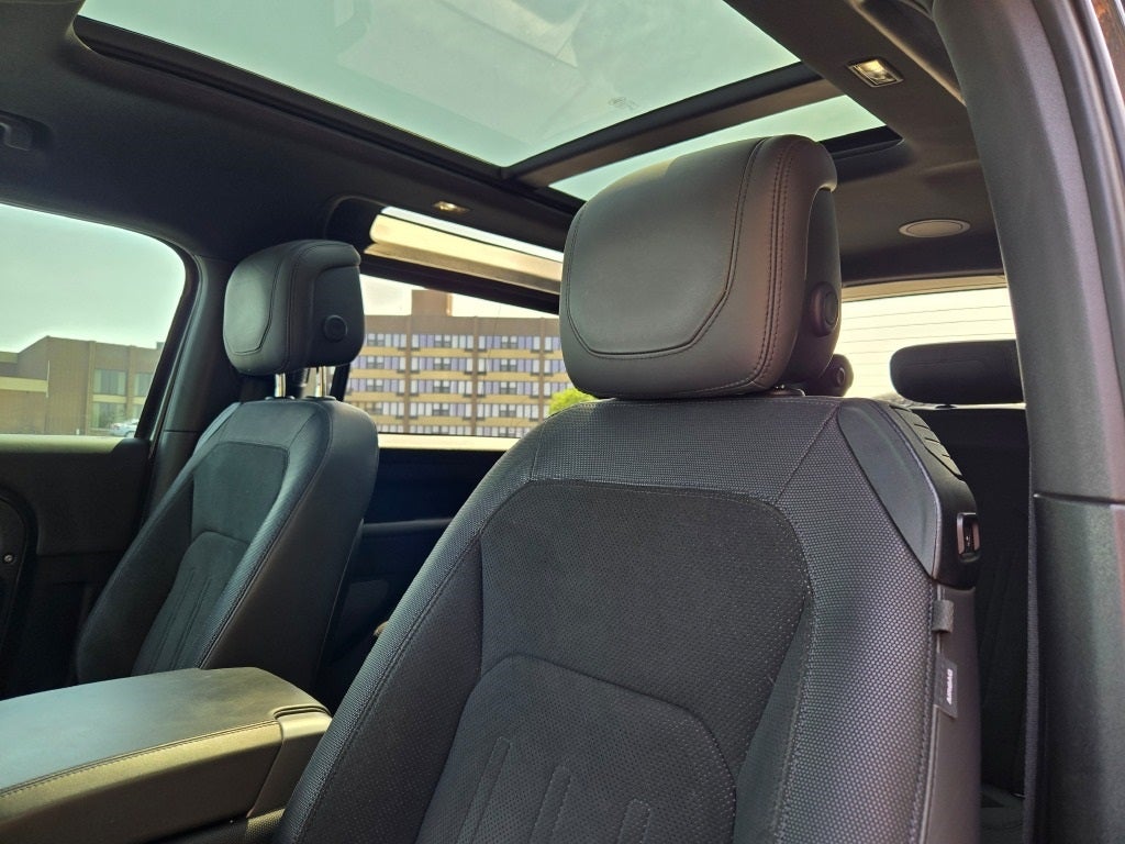 2022 Land Rover Defender 90 Carpathian Edition